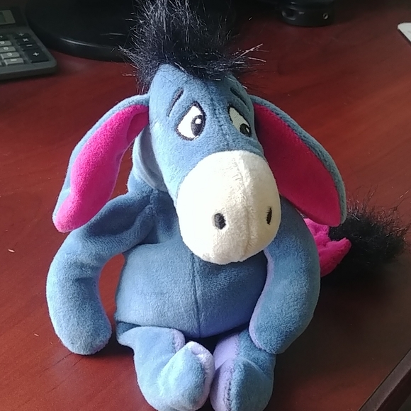 Disney Other - Disney Eeyore beanie